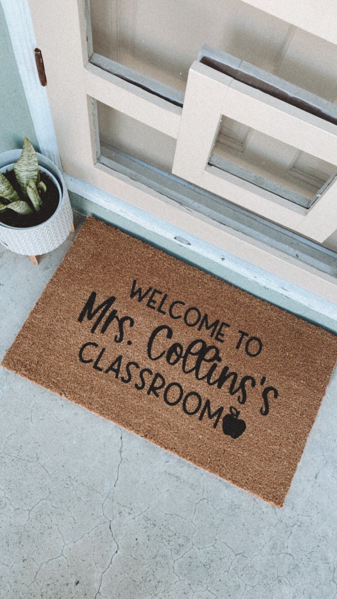 Welcome to Mrs. Teachers Classroom Doormat