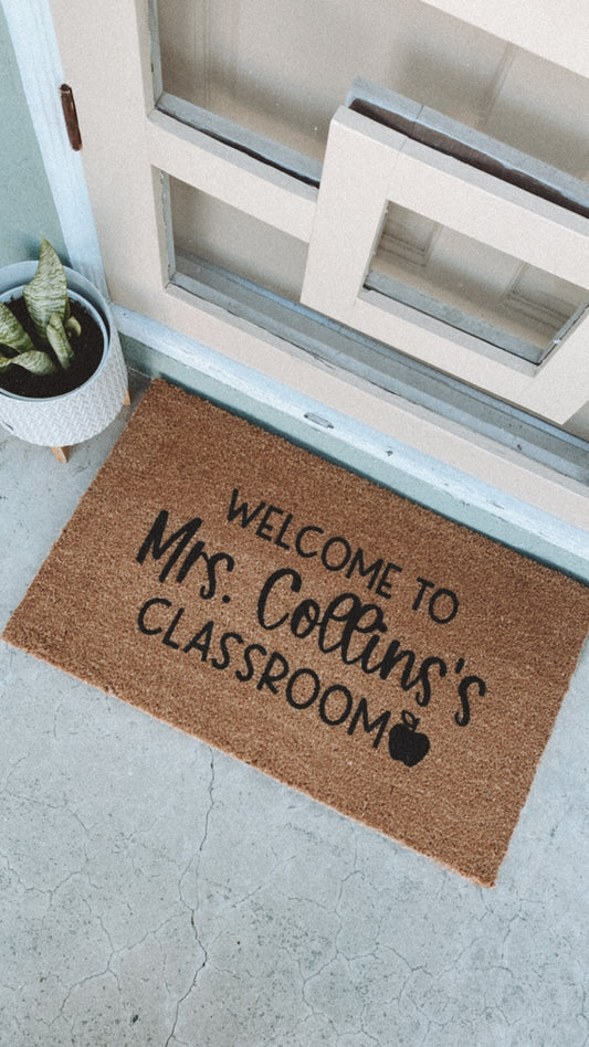 Welcome to Mrs. Teachers Classroom Doormat